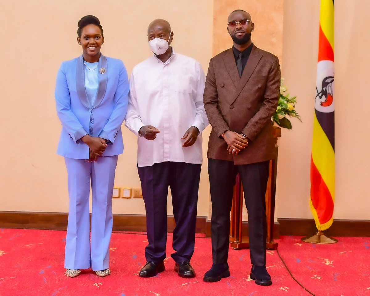 PNyamutoro's tweet photo. Today I took oath as Minister of State for Energy and Mineral Development( Minerals).

Thank you to H.E President @KagutaMuseveni
for believing in my  potential as a young charismatic leader.

This is a win for the youth across the country so let's create some impact here too.
@eddykenzoficial
@MorisMuhindo @HajjatMedina