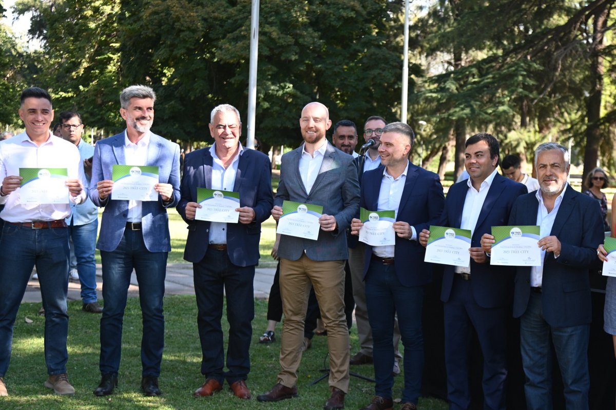 🌳| En conjunto con todos los municipios que integran el Unicipio, hemos sido reconocidos a nivel mundial como una ciudad arbolada por la <a href="/FAO/">Food and Agriculture Organization</a> y la <a href="/arborday/">Arbor Day Foundation</a>.