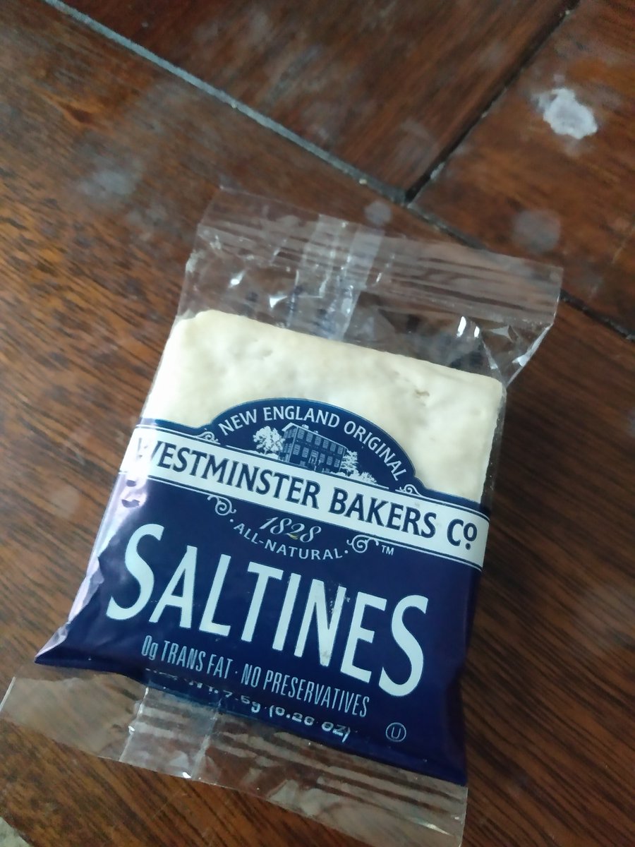MateyYeah's tweet photo. Saltines #Saltine https://t.co/6Dl7CH2UV2