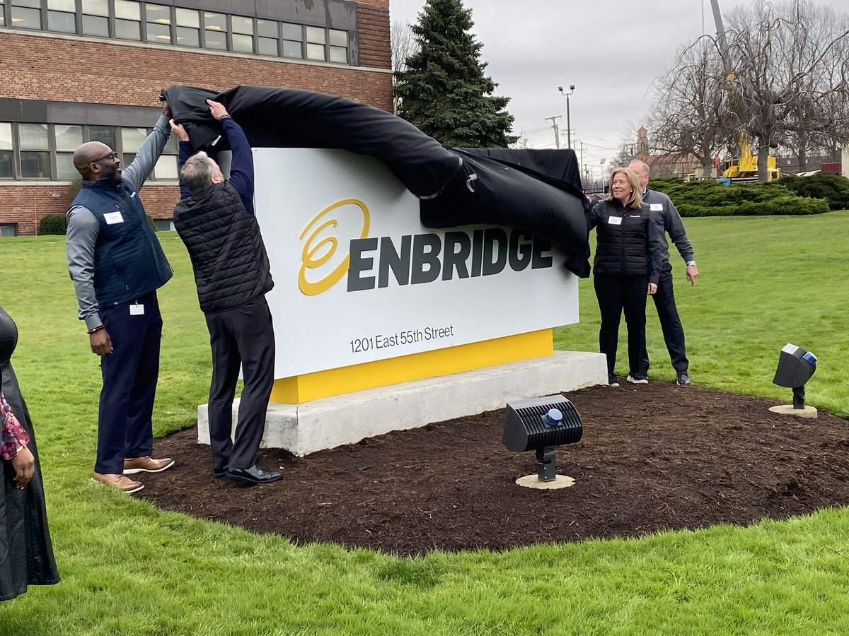ooga_hq's tweet photo. Excited to be on hand in Cleveland with the unveiling of the new @Enbridge sign supporting their new assets with @enbridgegas today. https://t.co/BK9K9hd0qZ
