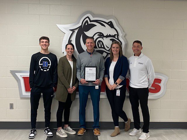 Huge congratulations to Eric Grandgenett, principal @MPSAndersenMS, who was named the 2024 winner of the Award of Excellence in Administration.  🎉