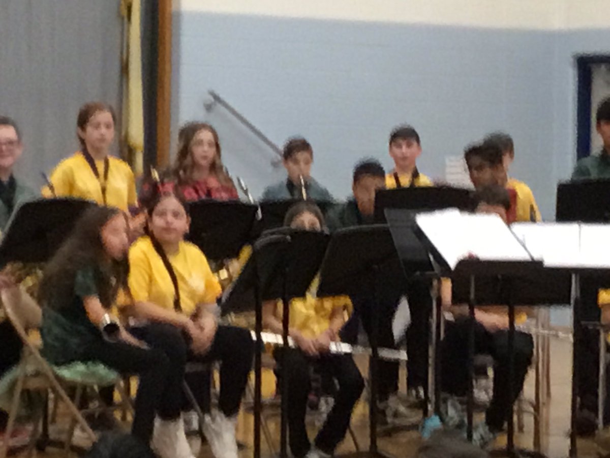 Mrs. Ayres tweet media