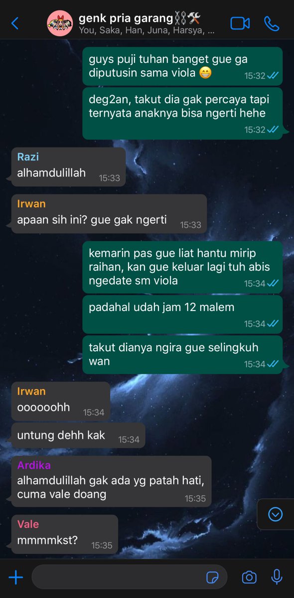 chikincaratge's tweet photo. "Ngakak dkit yg pas jovan bilang "aku gmau kyak vale" 😭😭 Vale klo tau diomongin kyk gtu gmna ya reaksiny😭 BTW DITUNGGU KLANJUTANNYA KAKK hehhehe❤❤" — ehh ada crumbs-nya tauuuu tentang kejadian vale itu wkwkwk btw TENGS YA SDH MENUNGGU AK ❤️ #tellonym  https://t.co/11dHK3PJVI https://t.co/R6m12eU8Xi