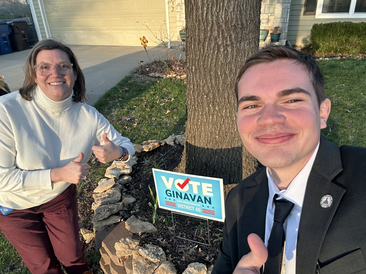 🚀 Big News! Our campaign just got our first shipment of yard signs! Want to show your support? Head on over to ginavanforkansas.com/merch to get one for yourself! 🌟 #YardSigns #LFK