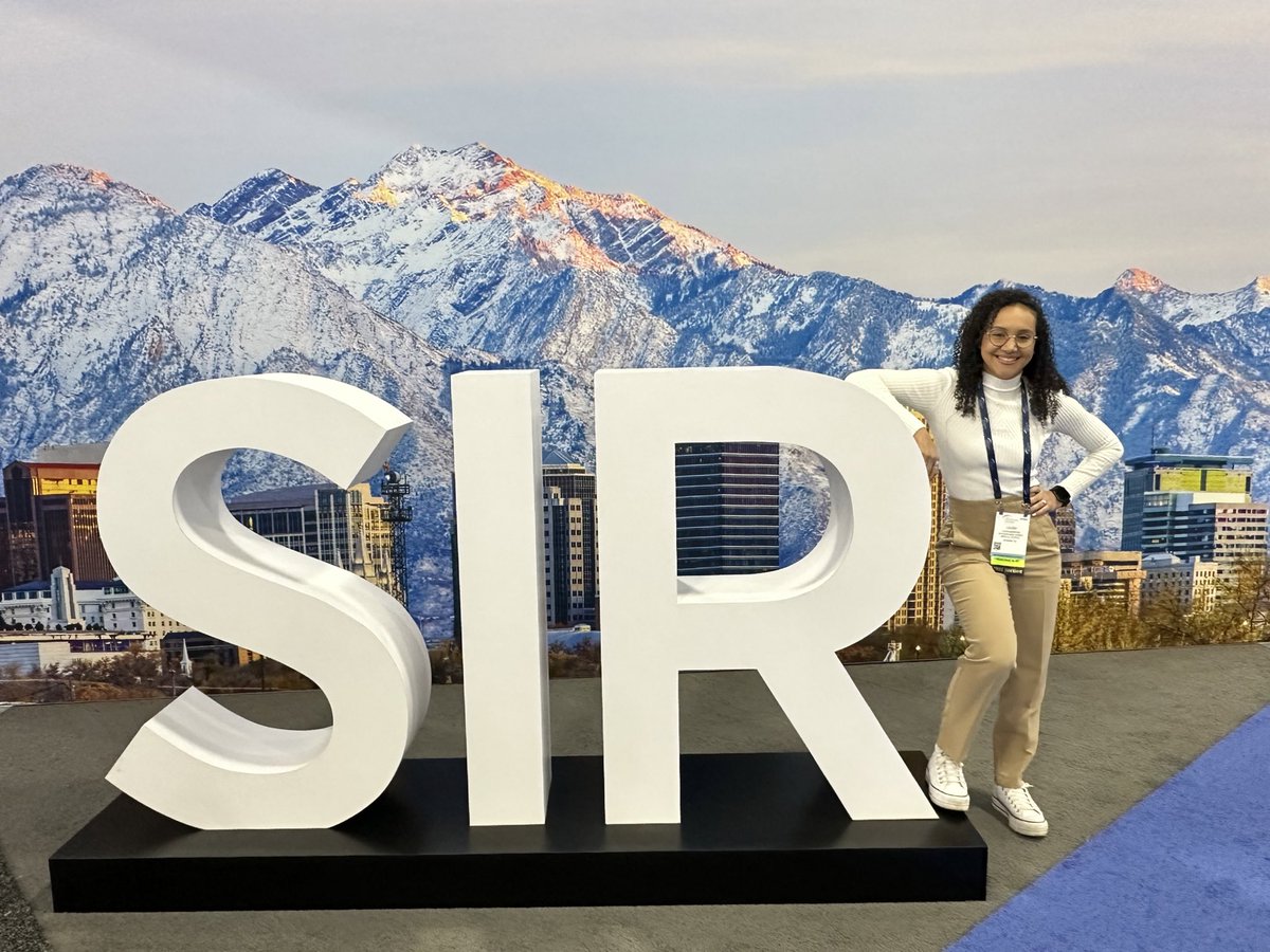 LauraMarr13's tweet photo. A blast at #SIR24SLC💫 Many pearls gained while catching up and celebrating MATCH with my IR mentors and friends countrywide. HUGE shout out to Neginder Saini (Northwell IR) for a job well done presenting our pDVA work! #WomenInIR #Futureradres https://t.co/x8hOshQ2Xu