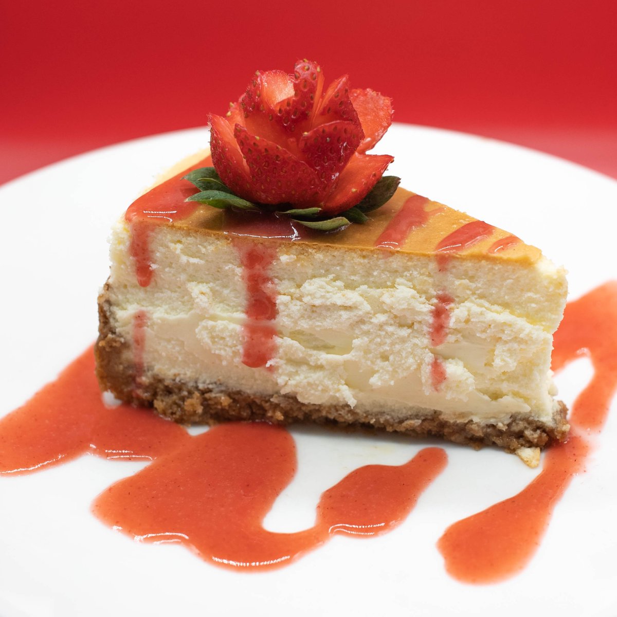 Napa Flats' Cheesecake is all about the grand finale – light, creamy, and waiting to be topped with your favorite melody of chocolate ganache, strawberry sauce, or caramel. What's your encore going to be? 🌟🍓🍰

#NapaFlats #NapaFlatsWoodFiredKitchen #Cheesecake #TXFoodie