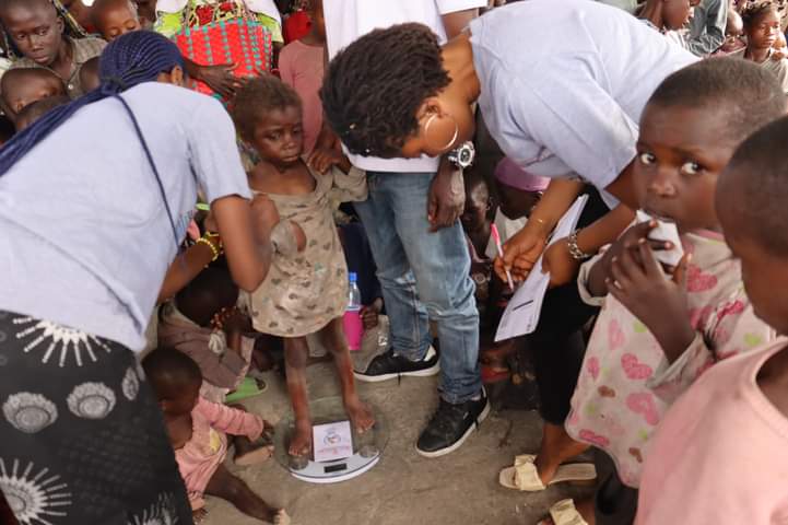 IdrpRdc's tweet photo. #SécuritéAlimentaire
Même en temps de conflit, la lutte pour une alimentation saine des enfants et des femmes reste vitale. Nous sommes solidaires de nos partenaires dans cette mission cruciale. 

@PamCongo
@kinmarche
#Santé 
#nutrition https://t.co/cQylCitGm9