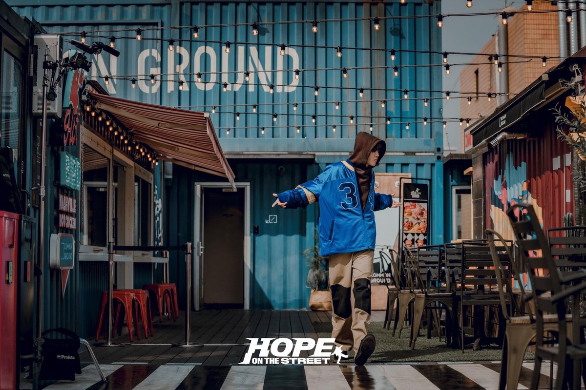 BTSxRockyMtn's tweet photo. Watching #HOPE_ON_THE_STREET_VOL1 !! It's so good! #LifeisDance #DanceisLife How does this man dance so well holding a cup of coffee?? He is incredible! #Jhope 🎣 https://t.co/gsXGgn4ns6