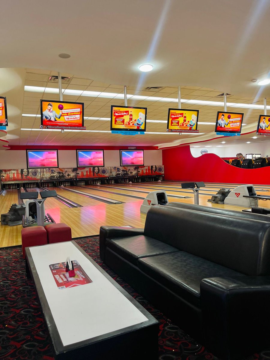 Altaciamx's tweet photo. 🎳¿Unas retas?🕹️🎲
🤩Disfruta de la adrenalina de ganar en Recórcholis de Centro Comercial Altacia 🎮
👉🏻Entérate de los costos en: https://t.co/gUjLg5khKj
📍Encuentra el centro de entretenimiento en último nivel.
#SoloEnAltacia #SienteAltacia #Boliche #Recorcholis https://t.co/XuVgwVgysy