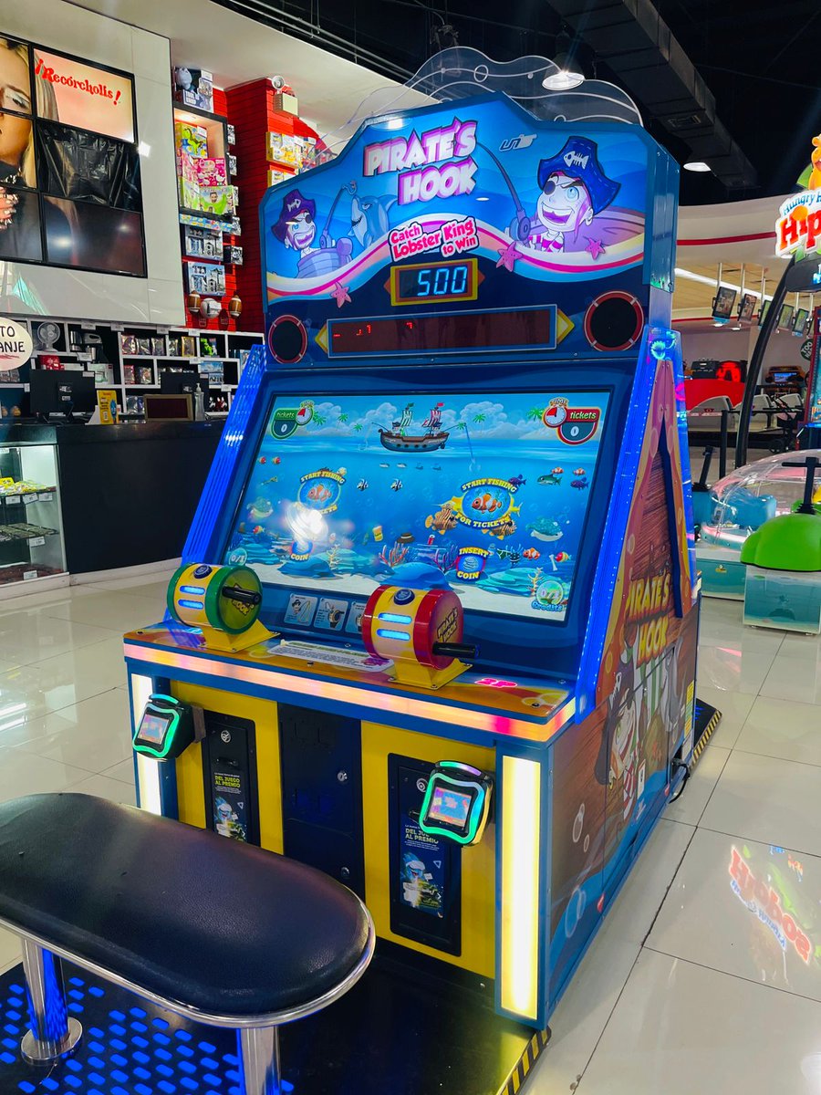 Altaciamx's tweet photo. 🎳¿Unas retas?🕹️🎲
🤩Disfruta de la adrenalina de ganar en Recórcholis de Centro Comercial Altacia 🎮
👉🏻Entérate de los costos en: https://t.co/gUjLg5khKj
📍Encuentra el centro de entretenimiento en último nivel.
#SoloEnAltacia #SienteAltacia #Boliche #Recorcholis https://t.co/XuVgwVgysy