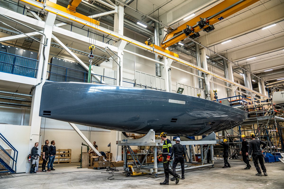 Nautorswan's tweet photo. #ClubSwan43-001 Demoulding: The Adventure Begins.
Stay tuned for exclusive insights into the ClubSwan 43βs construction journey, leading up to its launch in Summer 2024.
#NautorSwan #ClubSwan43 #ClubSwanRacing #SwanRating https://t.co/ijTs4FrYKa