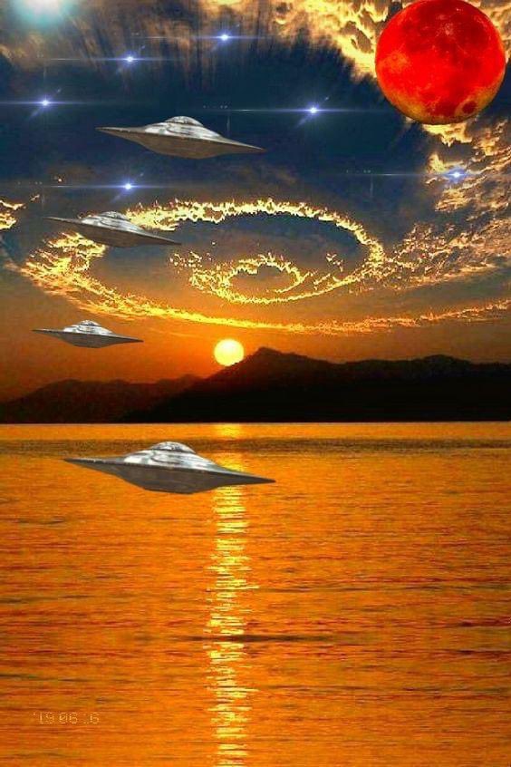 out_ofalaska's tweet image. We're here now
And if you see us floating over your house, don't be afraid—we just want to give you a message: WELCOME TO THE 5TH DIMENSION!
All over the world, from north to south, east to west, people have been watching our ships in the sky, 
—see more in thread—⬇️