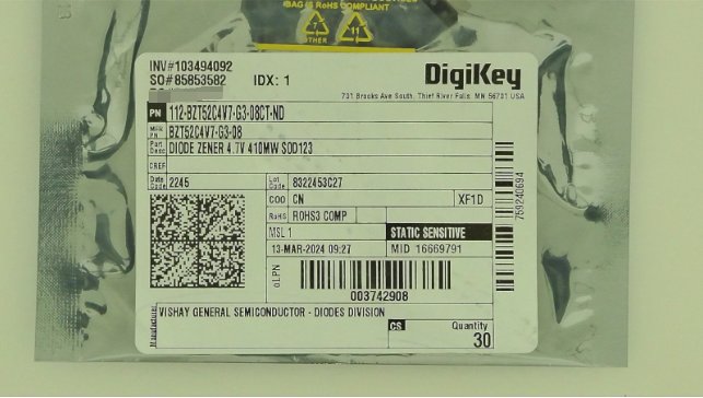 calycomponents's tweet photo. The newly arrived voltage regulator diode, model BZT52C4V7-G3-08, brand VISHAY. For more information about our products, please visit our company https://t.co/b5UPiZz55u
#VISHAY #diode #electronically #electroniccomponent #Component #Electronic https://t.co/Jvx3PJnHu3