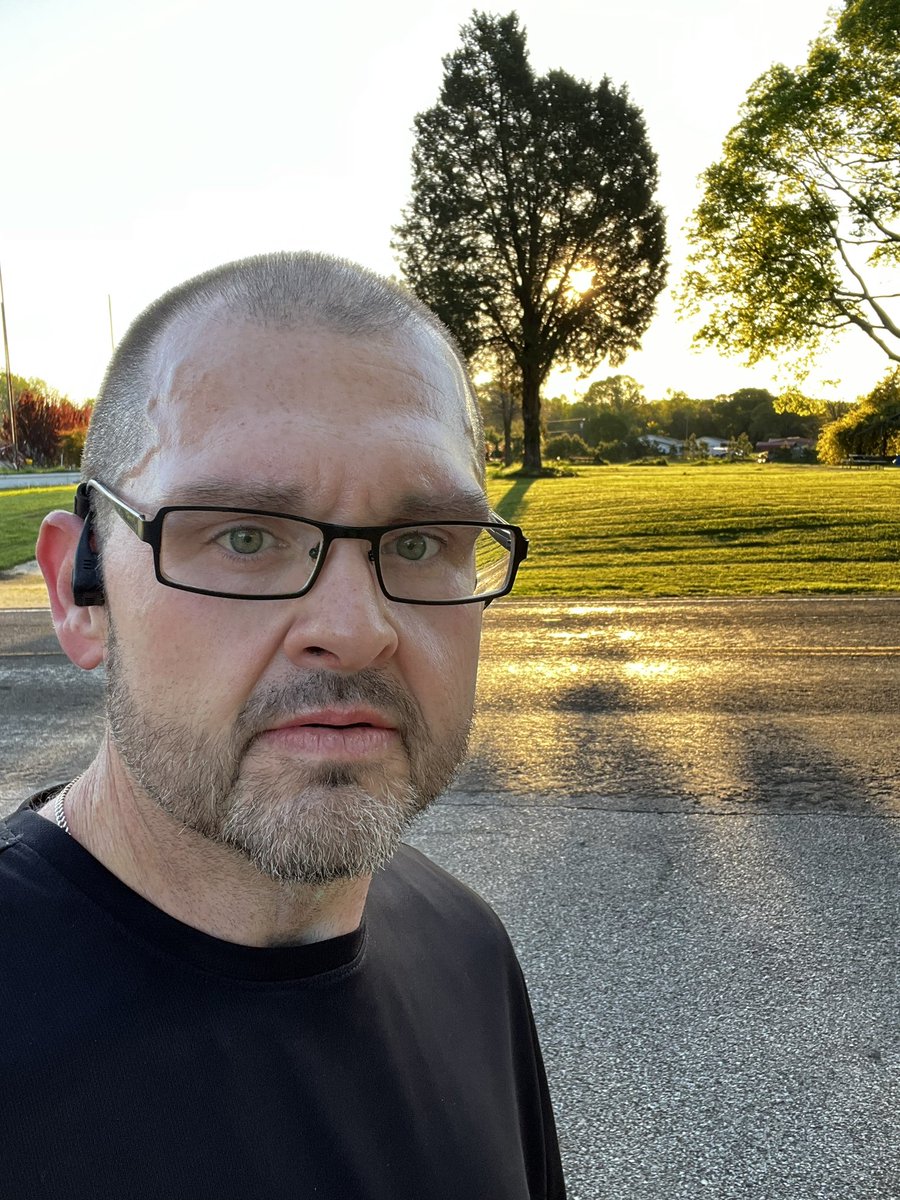 Beautiful evening run last night. 

#nsng #nosugarnograins #keto #lowcarb #lowcarb #carnivore #ketobrick #ketobrickfam #oncloudrunning #oncloudshoes #ultrafat #ultrasalt #nsngfoods #lessofmewithnsng #ironman #triathlon #progress #health #beforeandafter #weightloss #encouragement