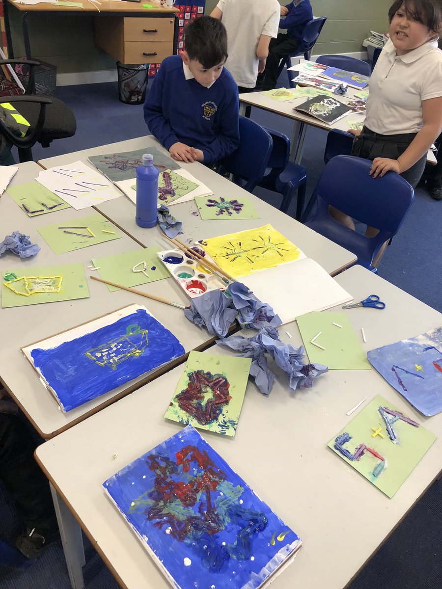 Class 3/4S tweet media