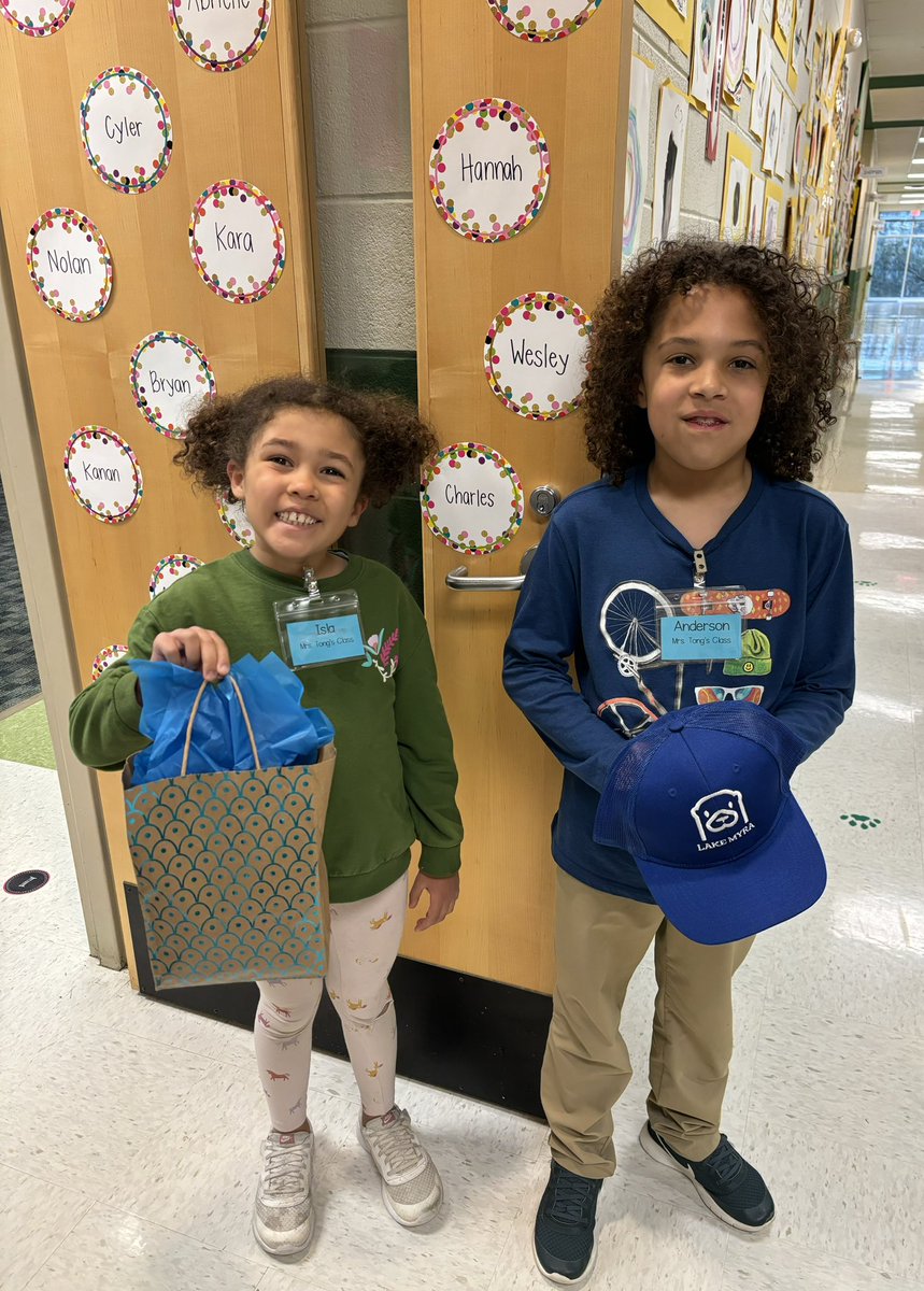 Lauren Tong tweet media