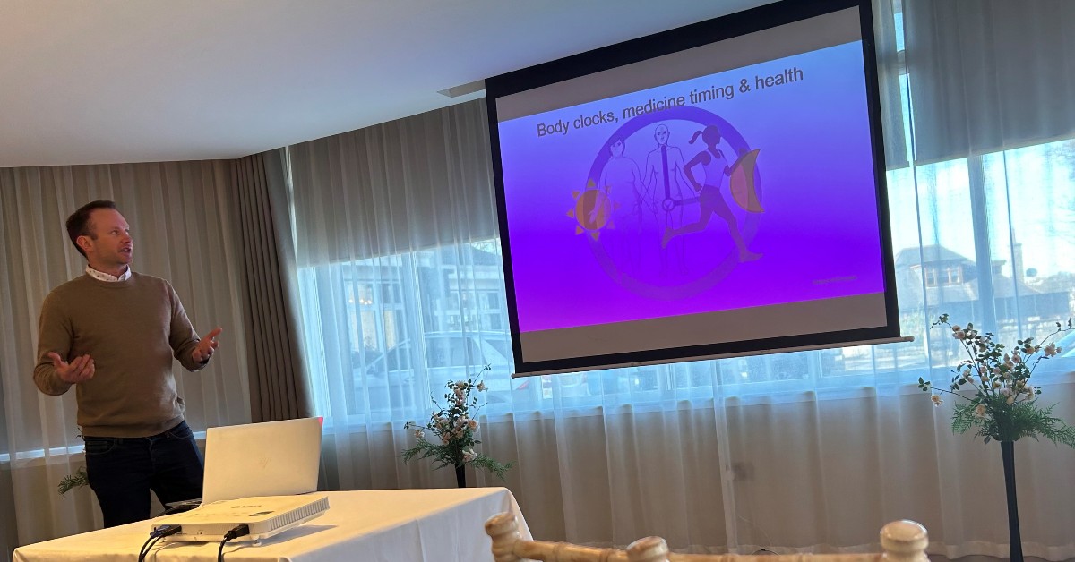 @DrBMGabriel held a talk titled ‘Best time for taking Metformin: does the timing matter?’ at the Palm Court Hotel earlier this month as part of an @NHSGrampian patient get together. A great chance to share his expertise #bodyclock ⏰