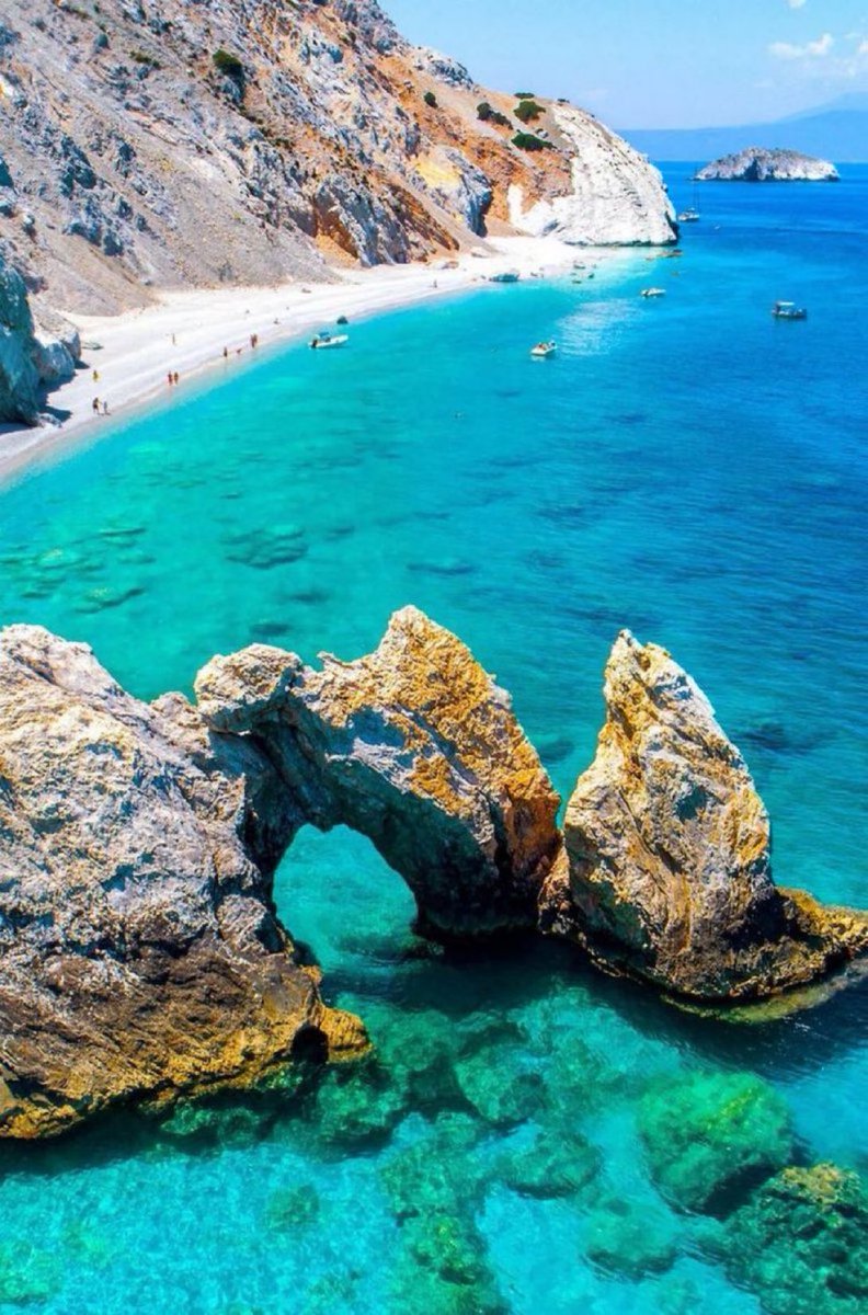 viewsoff's tweet photo. Greece. https://t.co/60xhmhOaXb
