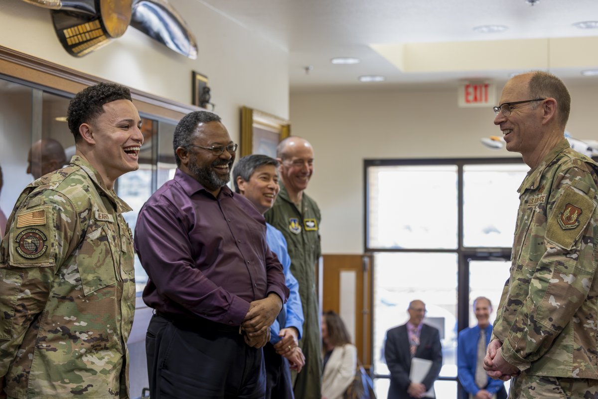 Gen. Duke Z. Richardson, commander, @HQ_AFMC, visited Edwards AFB, Calif., March 26. He met with Airmen and learned about the base’s unique capabilities, key initiatives and missions that tie in with the AFMC Strategic Plan.

#oneafmc 

@AFTestCenter @usairforce