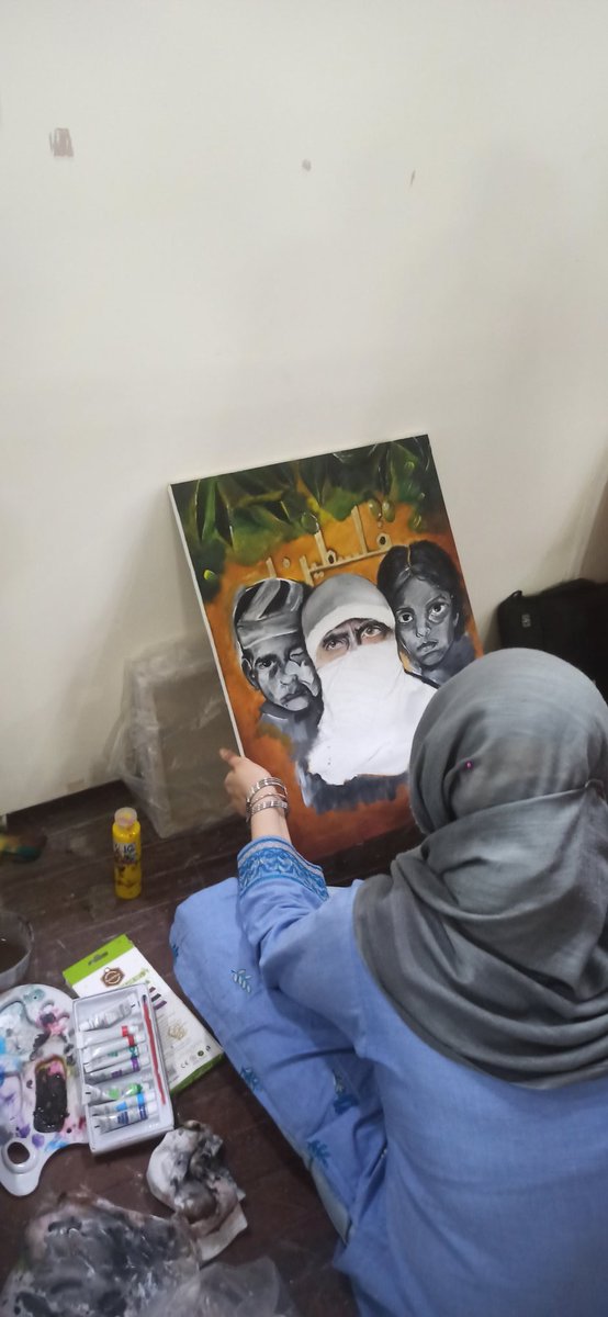 Azeem_Sabzvari's tweet image. Other wonderful pieces of art for #DesignForPalestine at @PU_OfficialPK College of Art and Design students in Lahore