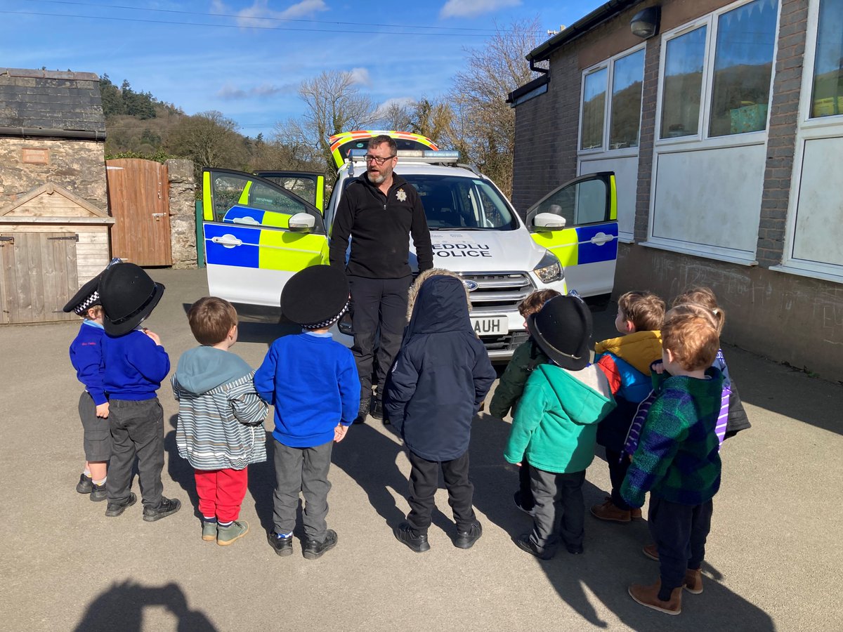 NWP Rural Crime Team/Tîm Troseddau Cefn Gwlad HGC tweet media