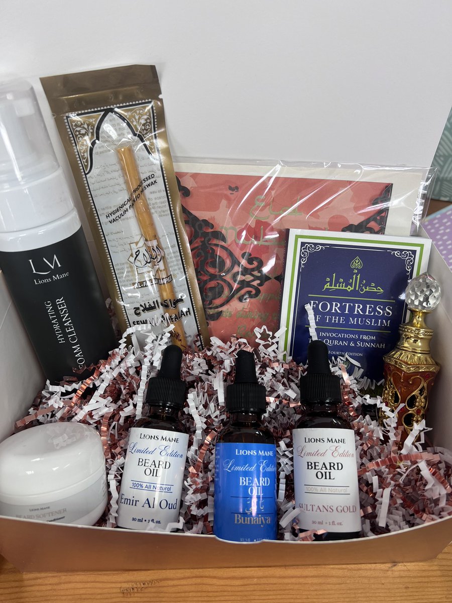 Dar_Al_Ilm's tweet photo. ‘Eid gifts &amp; Gift Boxes available at House of Knowledge. Stop in today to avoid disappointment!

#SalafiBookstore #MuslimBookstore #HouseOfKnowledge #EidMubarak #EidGifts https://t.co/TOwrWpakvp