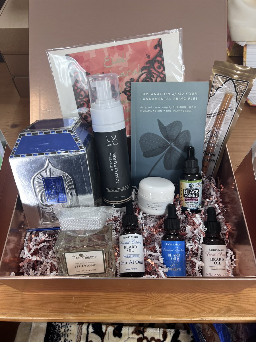 Dar_Al_Ilm's tweet photo. ‘Eid gifts &amp; Gift Boxes available at House of Knowledge. Stop in today to avoid disappointment!

#SalafiBookstore #MuslimBookstore #HouseOfKnowledge #EidMubarak #EidGifts https://t.co/TOwrWpakvp