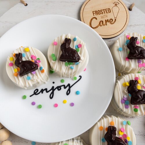 FrostedWithCare's tweet photo. TODAY is the last day to preorder your Easter treats for pickup this Saturday or Sunday morning. Head to https://t.co/6FtcQmr866 to view the full menu and place your order! https://t.co/m522EEOtwS