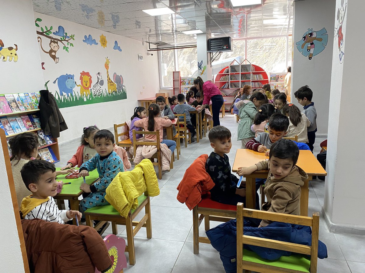 hakkarikutup's tweet photo. 60. Kütüphane Haftası kapsamında “kendi ayracını kendin tasarla” etkinliğimizi gerçekleştirdik.
@TCKulturTurizm @BatuhanMUMCU @alicelik_64 @HakkariValiligi @KTBKYGM @etkinkutuphane @idrisagacanoglu @JewinKazak https://t.co/WexNmtsDpI