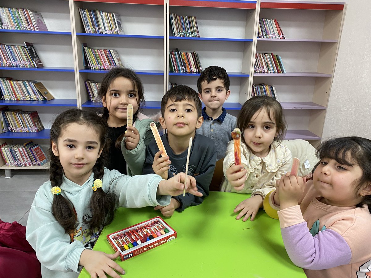 hakkarikutup's tweet photo. 60. Kütüphane Haftası kapsamında “kendi ayracını kendin tasarla” etkinliğimizi gerçekleştirdik.
@TCKulturTurizm @BatuhanMUMCU @alicelik_64 @HakkariValiligi @KTBKYGM @etkinkutuphane @idrisagacanoglu @JewinKazak https://t.co/WexNmtsDpI