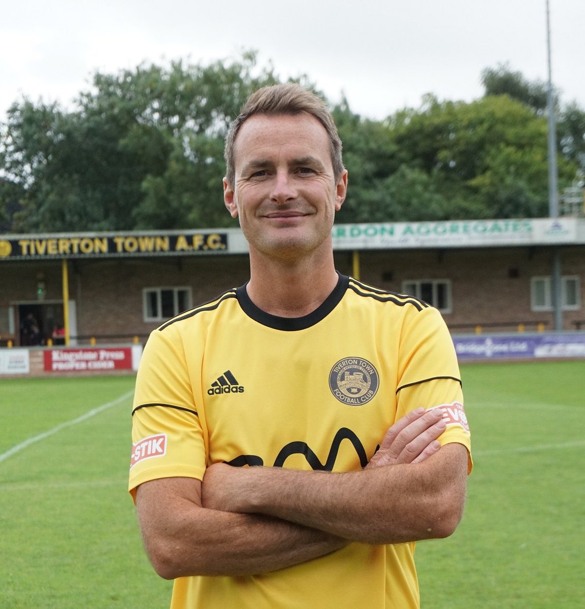 🗓️ On this day in…

2014 Tivvy defeated Swindon Supermarine 3-0 at Ladysmead with goals from Dan Smith, Maksym Kowal and Tom Gardner. Tom made an incredible 601 appearances over 15 seasons for the club 👏

Credit @TivvyArchive
