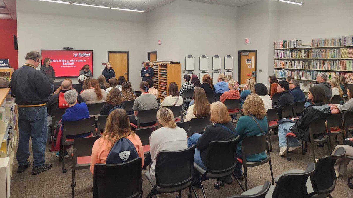 radfordcehd's tweet photo. Peters Hall was buzzing during Saturday's Highlander Day for admitted students!🐝

Students heard from faculty and students before participating in activities related to their areas of interest.

It was a great day and we are looking forward to the next Highlander Day in April! https://t.co/F2lsPtVp6i