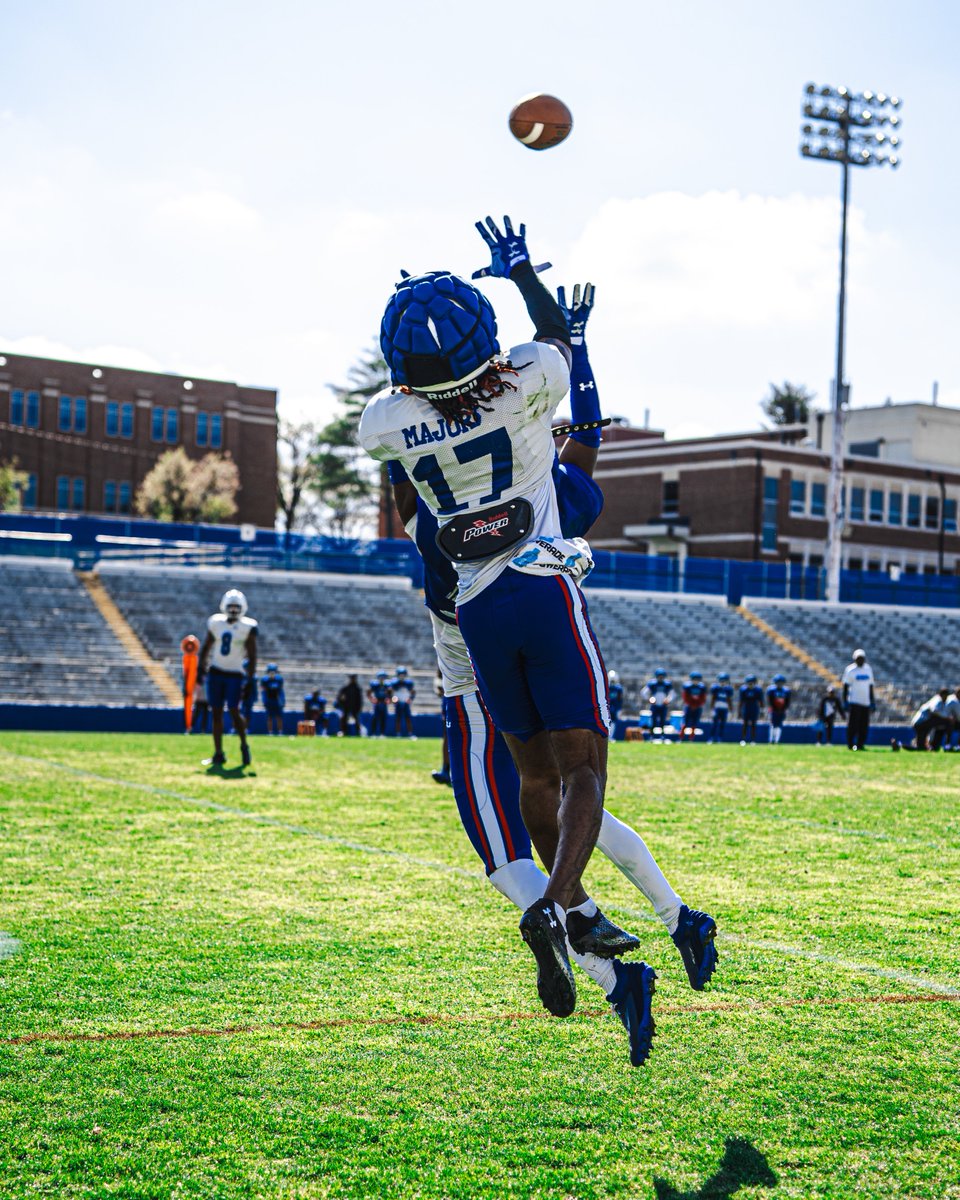 TSUTigersFB's tweet photo. Work Day 🚧 

#RoarCity x #GUTS https://t.co/zUdgetwKlD