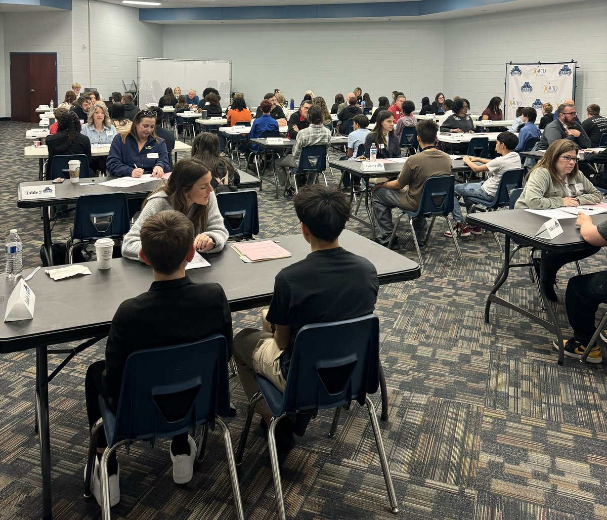 Megan Minnis tweet media