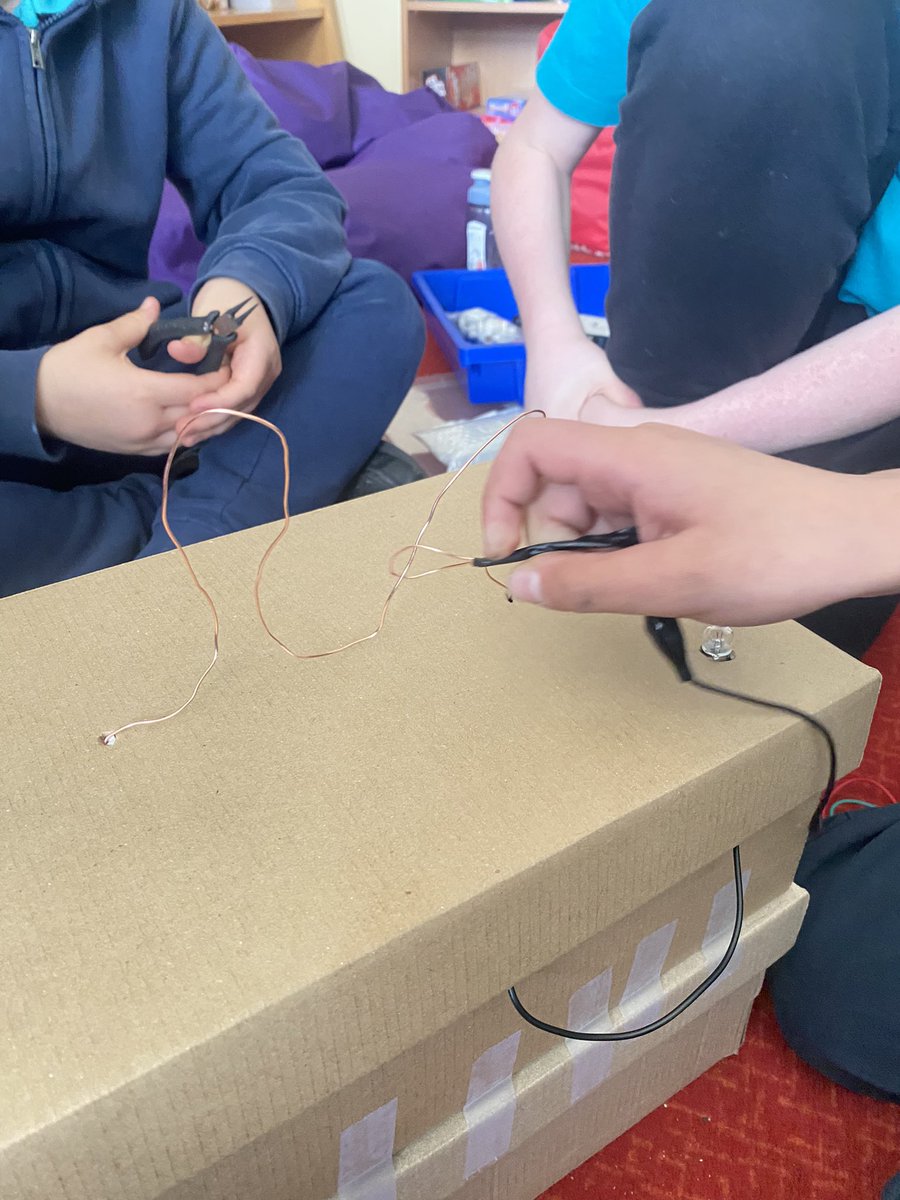 MsWardPBIS's tweet photo. Year 6 have been designing and making WWII themed escape rooms to end our topic. Using their design brief, they have included puzzles, codes, riddles, simple mechanisms, locks and electrical circuits. #escaperoom #STEAM #PBL #project https://t.co/pJPI7t72Gi