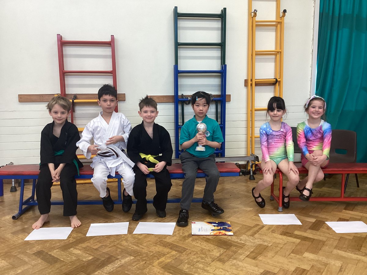 Wood End School tweet media