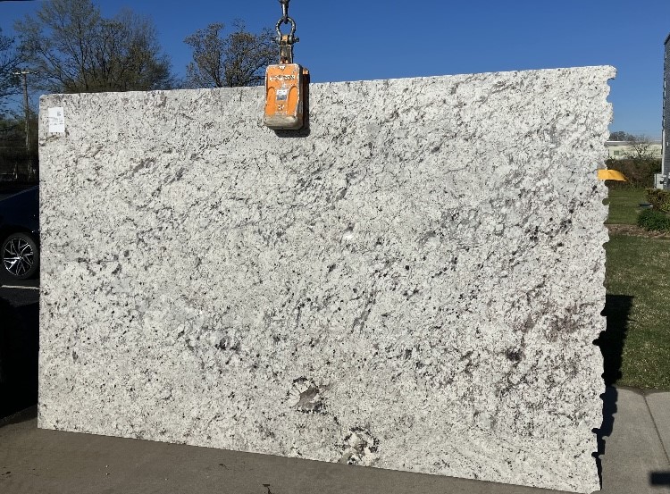 AlphaCounterTop's tweet photo. New colors delivered today! #granite
#granitecountertops #alphacountertops #doneinadaybeautifulforlife https://t.co/KNyxNgef79