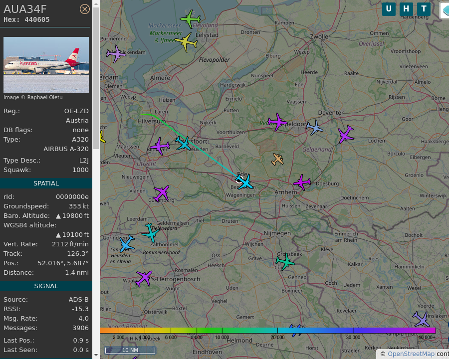 AboveEde's tweet photo. #AUA34F OE-LZD A320 214 Austrian Airlines AMS-VIE Amsterdam Airport Schiphol to Vienna International Airport: 0.3 mi away @ 19300 ft and 85.7° frm hrzn, heading SE @ 475.7mi/h 16:57:44. #MovingQuickly #ADSB #dump1090 https://t.co/XegDJqQ1Ix