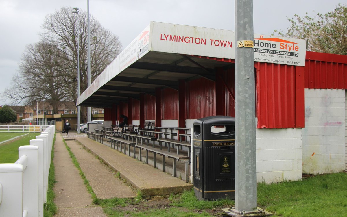📅Sat 23rd March 2024 ⏱️KO: 3pm 🏆@WessexLeague Prem Div 🏟️The Sports Ground, SO41 9ZG @lymingtontownfc 0 @afc_stoneham 1 📸flickr.com/photos/1318785… Pics - Gary Spooner A really friendly club, superb programme and a mega hail storm which stopped play just before the break.