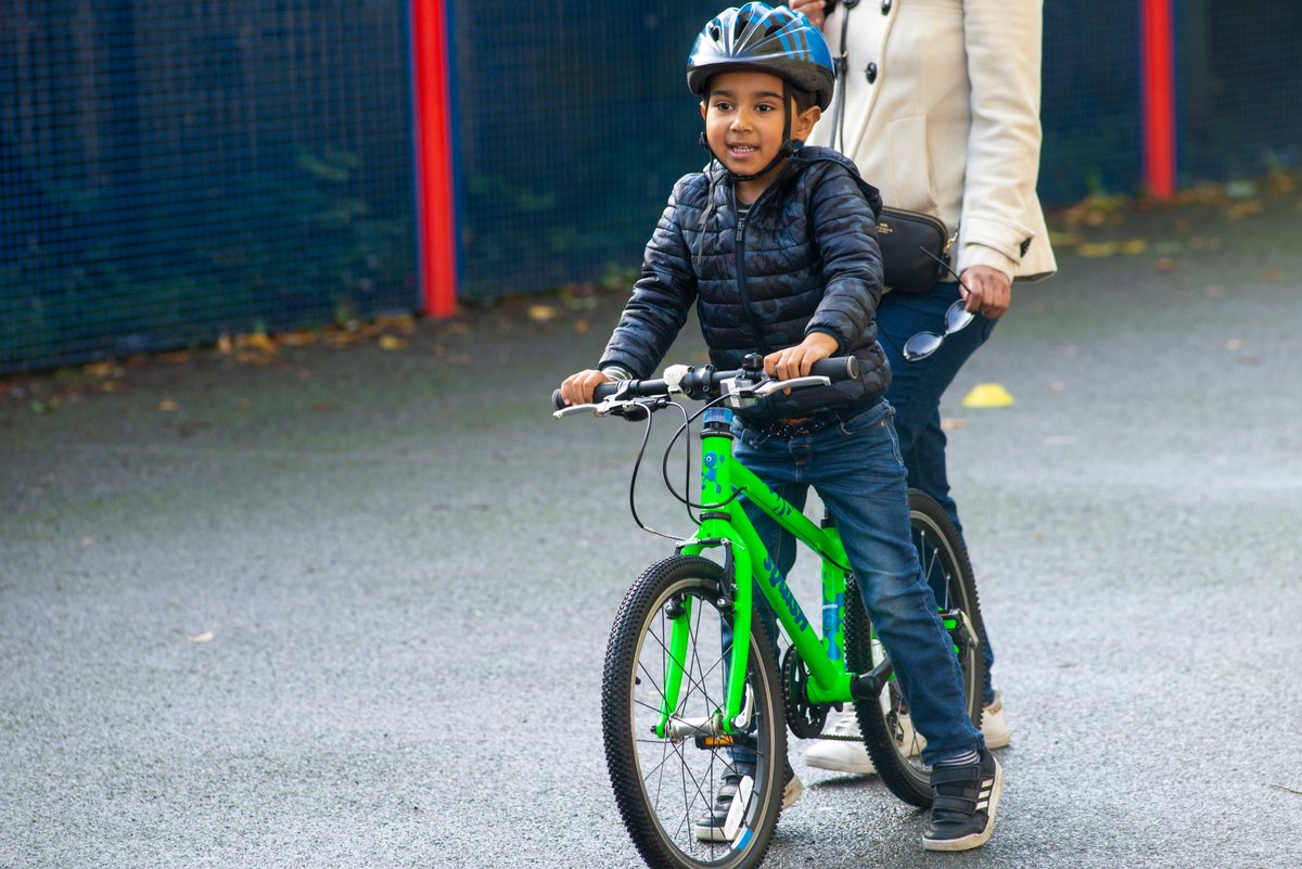 Would you like your child to learn to ride or to become a safer cyclist? Sign up for one of our Easter holiday cycle training courses. We have a few places remaining on our beginners’ courses as well as Level One and Two Bikeability courses. Book now ➡️orlo.uk/OIRn1