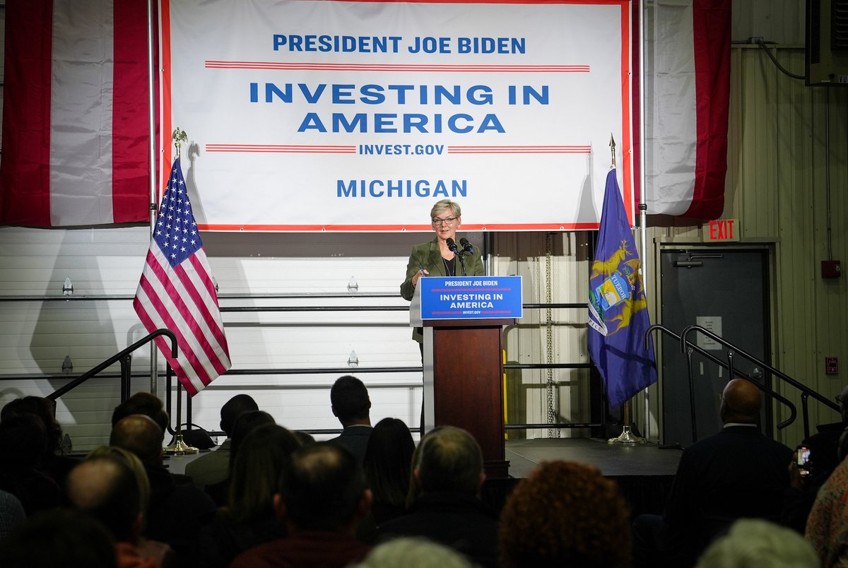 SecGranholm's tweet photo. I’m proud to announce this Administration’s support to restart the Palisades Nuclear Plant.

Nuclear power is our single largest source of carbon-free electricity.

Our support would bring more resilient power to Michiganders while supporting and retaining good-paying union jobs. https://t.co/gwODFbshJ1