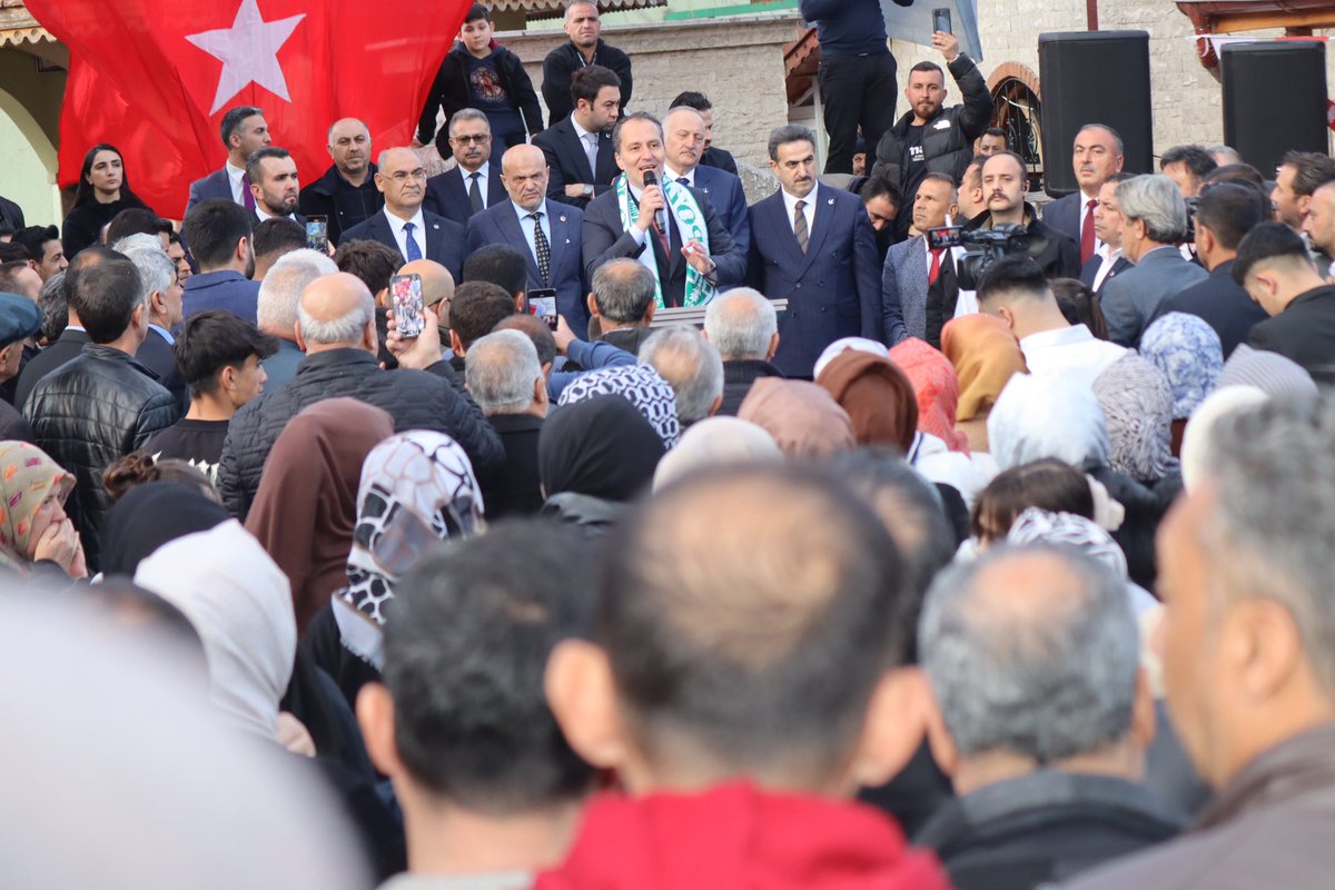 📍Adana 

Genel Başkanımız Dr. Fatih Erbakan Pozantı’da vatandaşlarımızla bir araya geldi.

Pozantı, belediye başkanı ve adayımız Mustafa Çay’ı tekrar seçmeye kararlı. 👍🏻