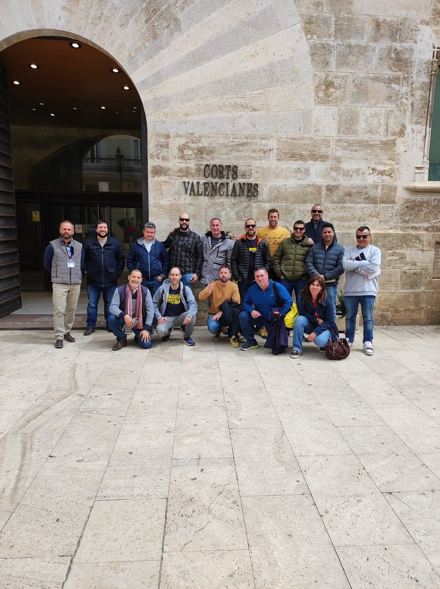 BBFF_CCOOPV's tweet photo. Hoy en la #ComisionJusticia #LesCortsVal #IFMontixelvo
Nulas aclaraciones respecto a los tremendos gastos ocasionados Vs renovación del #refuerzo de 2023 y ningún perdón por las palabras de @carlos_mazon
#Bombersforestalsenlluita
#AlgunosQueEntiendenDeFuego
#LosDeAmarillo https://t.co/7s1w6p1qm1