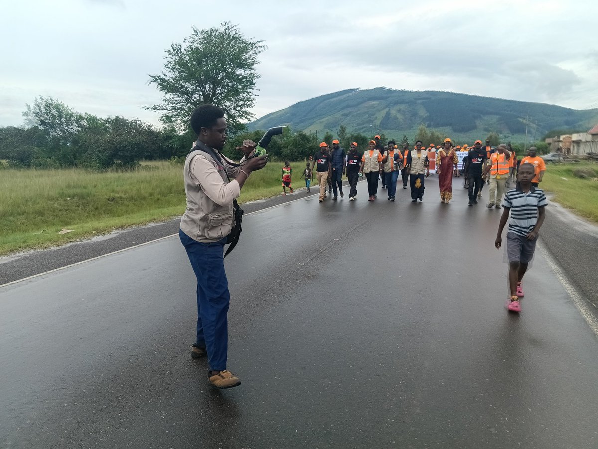 HarrisonMwangah's tweet photo. Today:- official photographer world TB day Isingiro district #WorldTBDay2024 https://t.co/za7RtBnQp7