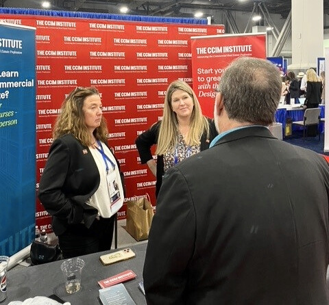 ccim's tweet photo. Our team of volunteer exhibitors are having a great time at #REMAXR4 in Las Vegas!

Stop by Booth #532 to meet with our team of CCIM Designees and learn all about #thepathtothePin at The CCIM Institute.

#TheCCIMInstitute #CCIM #commercialrealestate #powerofthePin https://t.co/nDIy29h1GA