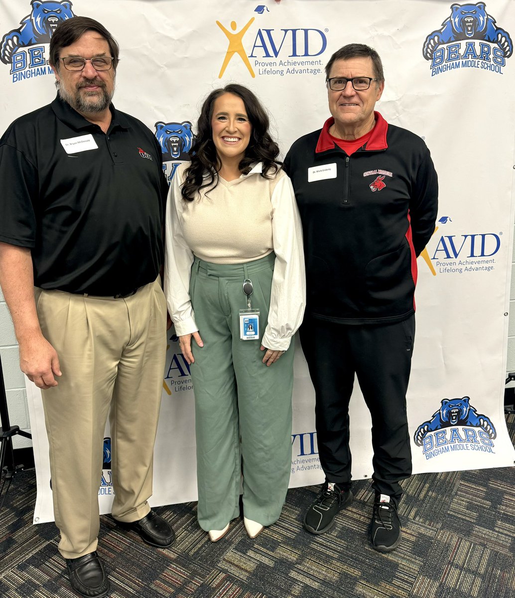 Megan Minnis tweet media