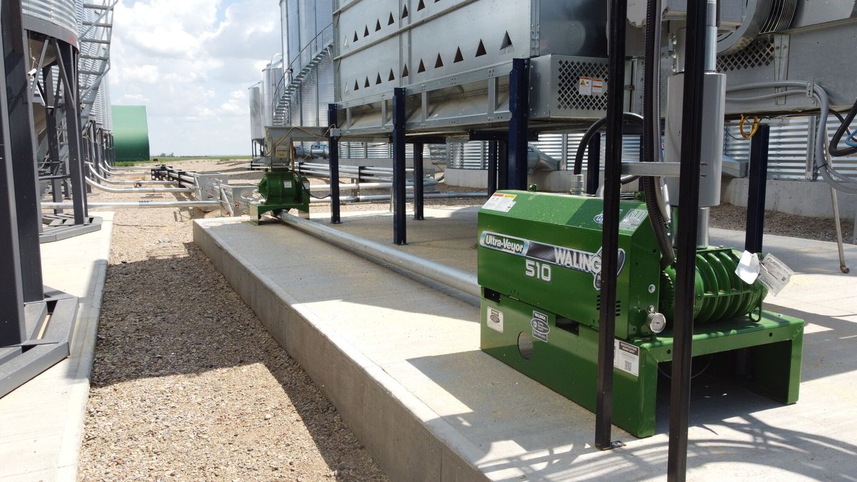 Automate your grain drying setup with @WalingaInc. These pneumatic blower systems are designed to fill bins of various heights and distances from the ground up, reducing the number of augers, legs & trucking needed to move grain around the yard. Shop now: flaman.com/r/walinga-neco