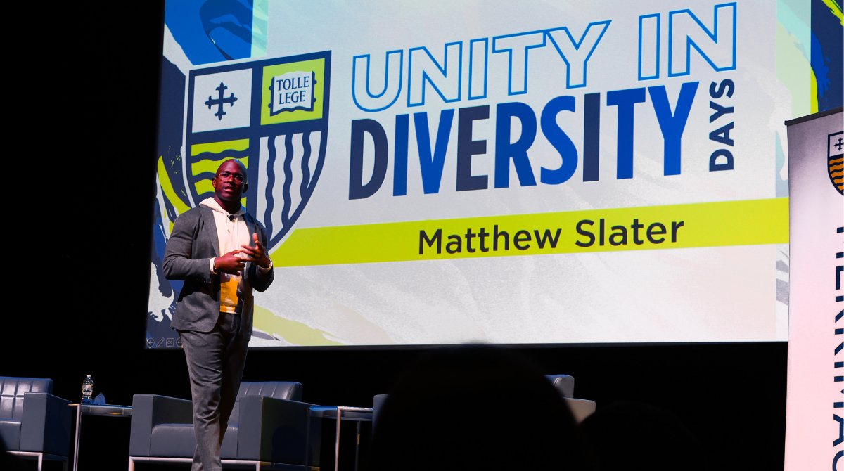 A team breaks the huddle when it's ready for the next play. As the keynote speaker at Unity in Diversity Days, former @Patriots captain Matthew Slater encouraged the MC community to take the same approach when addressing social injustices. Learn more: merrimack.me/Slater