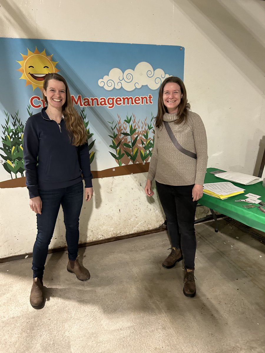 syngentacanada's tweet image. Members of our team volunteered for #PizzaPerfect yesterday w/@GRAS_Elora. The program teaches Grade 3 students about “pizza production” by highlighting the components of Dairy, Soils/Vegetables, Meats, &amp;amp; Grains. Our team participated in &quot;Crop Management&quot;! #SyngentaProud