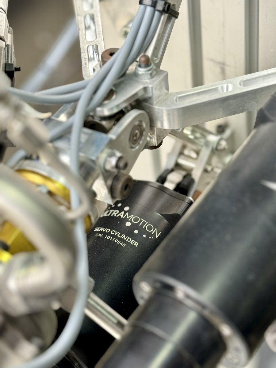 GruyereSpace's tweet image. 🚀⚙️ Thrust Vectoring System ready on our test stand for gimbaled static fires! 🔥
Prepping for tests to explore our engine's vectoring capabilities.
Stay tuned for updates! #Rocketry #ThrustVectoring #EngineTesting